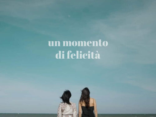 Marina Rei e Carmen Consoli il nuovo singolo “Un momento di felicità”: l’amicizia, il viaggio, il ricordo dei loro padri. La promessa mantenuta nel tempo, quella di scrivere un giorno insieme