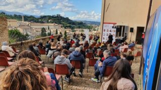 Spoleto Arte: Sgarbi, Salvo Nugnes e tanti altri per la mostra internazionale nel contesto dello storico Festival di Spoleto