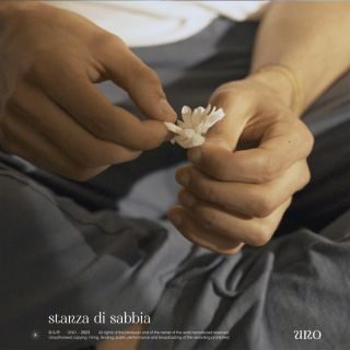“Stanza di sabbia” è il nuovo singolo del cantautore italo-egiziano UNO