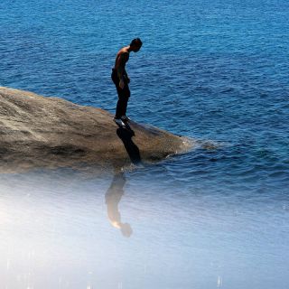 “Maledetto mare”, il nuovo singolo di Federico Rossi che continua la sua carriera da solista dopo aver raggiunto 2 Dischi di Platino 