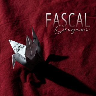 Origami è la  canzone con la quale Fascal mette a nudo l’aspetto più intimo del suo progetto
